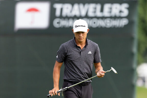 Why did Collin Morikawa go gloveless at Travelers Championship Day 1? Real reason explored