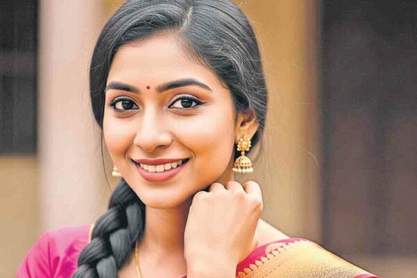 మణికట్టుపై కఫ్ కనికట్టు