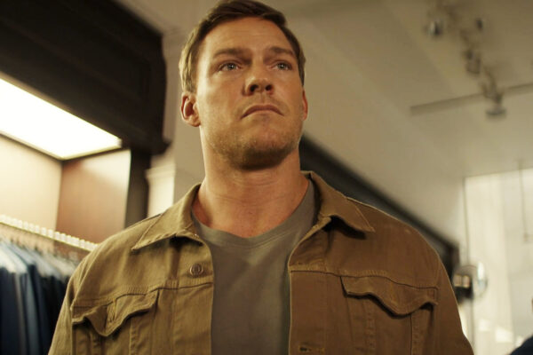 Before Reacher, Alan Ritchson Starred In An Overlooked MMA Movie On Prime Video