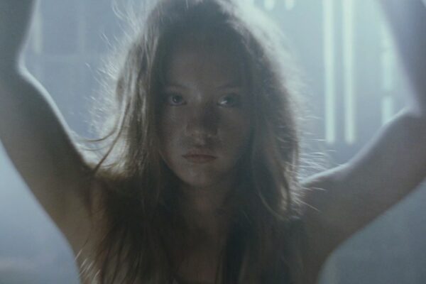 Sydney Sweeney Starred In A Forgotten Horror Flop From John Carpenter