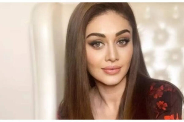 Shefali Jariwala passes away: How is cardiac arrest different from a heart attack